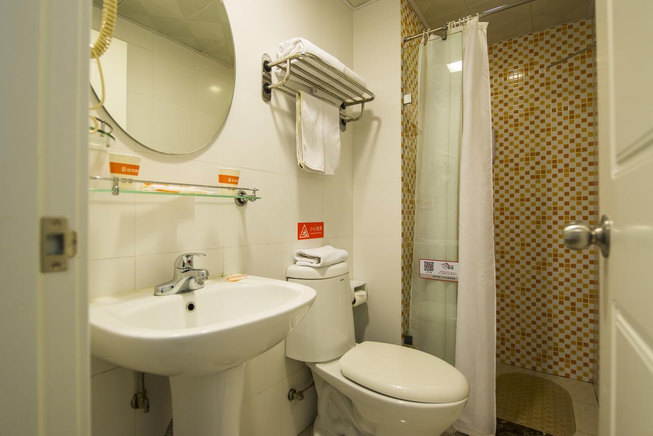 Home Inn Tianjin Weijin Road Tianjin University المظهر الخارجي الصورة